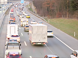 Der Arbeitsverkehr belastet die Schweizer Strassen stark. Foto: Fabienne Wöhner