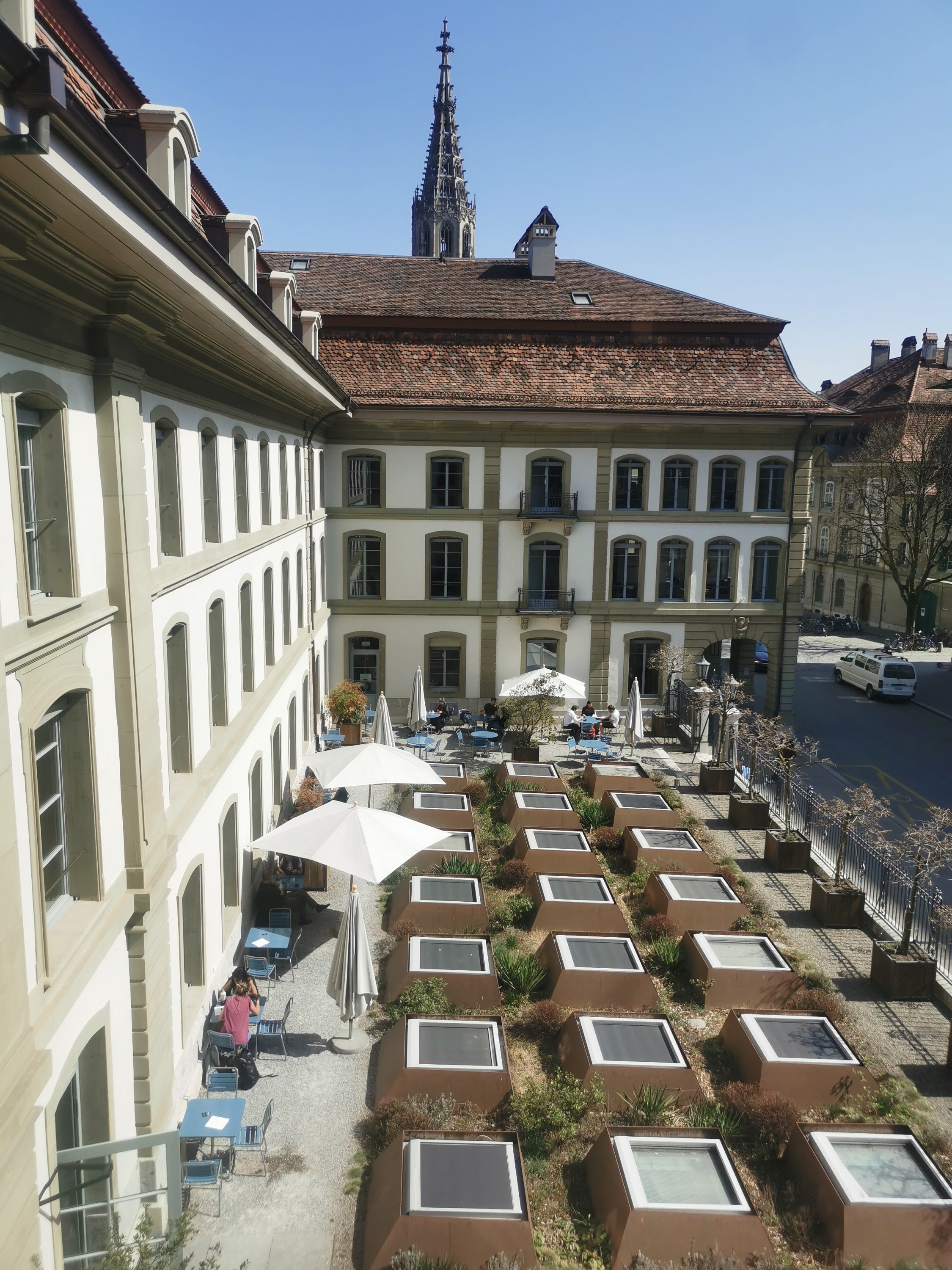 Münstergasse Library